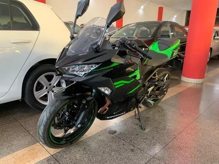 Kawasaki Ninja Preto 1