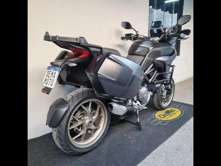 Ducati Multistrada Cinza 3