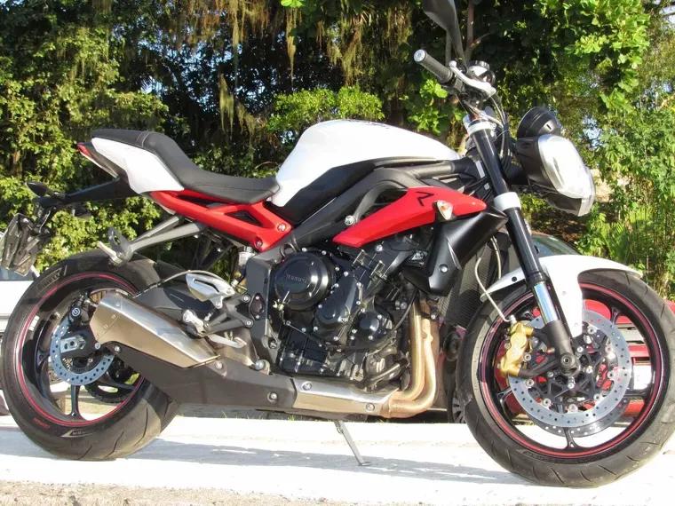 Triumph Street Triple Branco 7