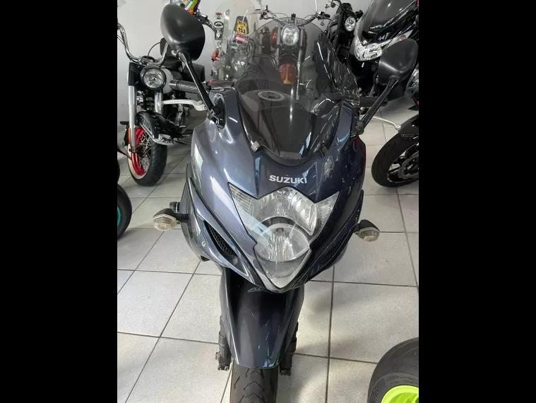 Suzuki GSX Cinza 20