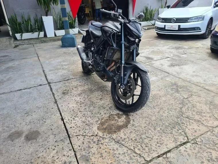 Yamaha MT-03 Preto 10