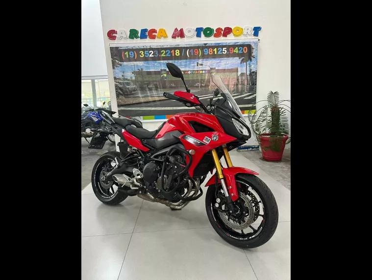 Yamaha MT-09 Vermelho 15