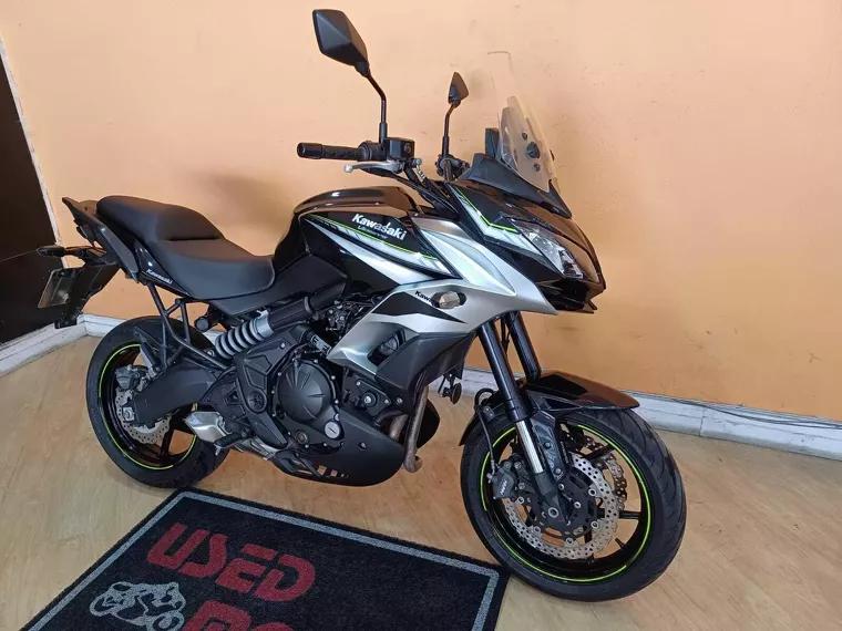 Kawasaki Versys Preto 3