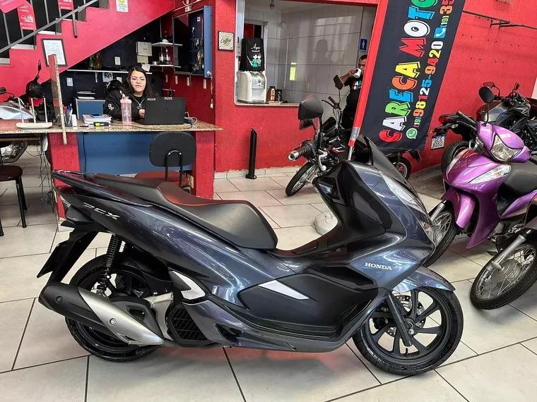 Honda PCX Cinza 6