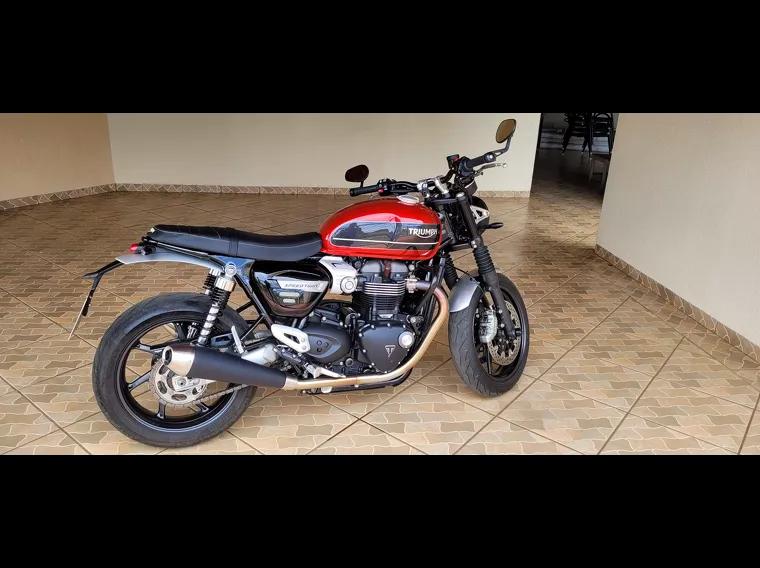 Triumph Speed Twin Vermelho 3