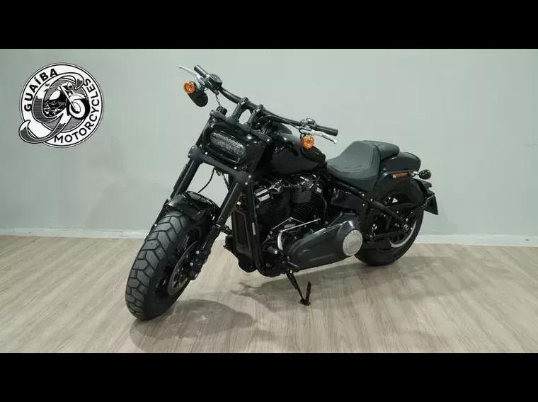 Harley-Davidson Fat Bob Preto 12