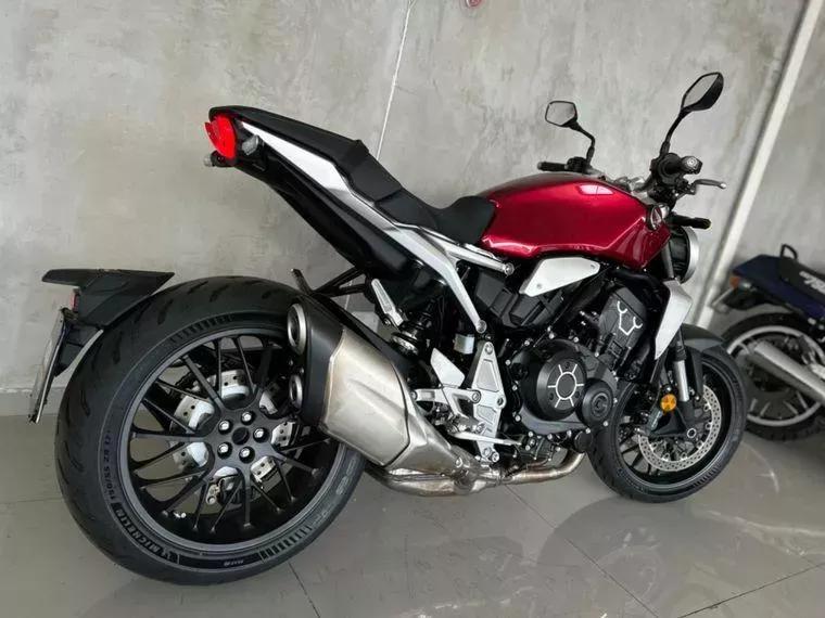 Honda CB 1000R Vermelho 13