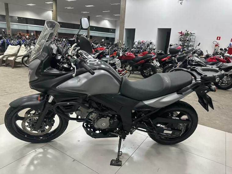 Suzuki V-Strom Cinza 16