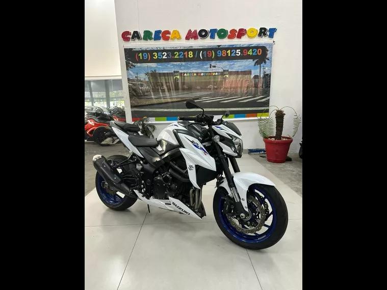 Suzuki GSX-S Branco 11