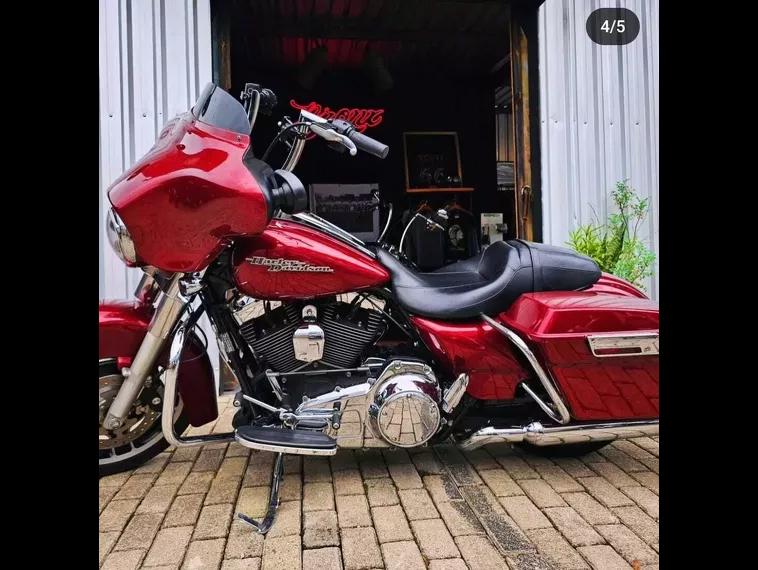 Harley-Davidson Street Glide Vermelho 4