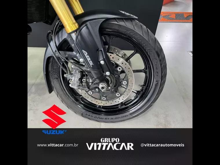 Suzuki V-Strom Preto 7