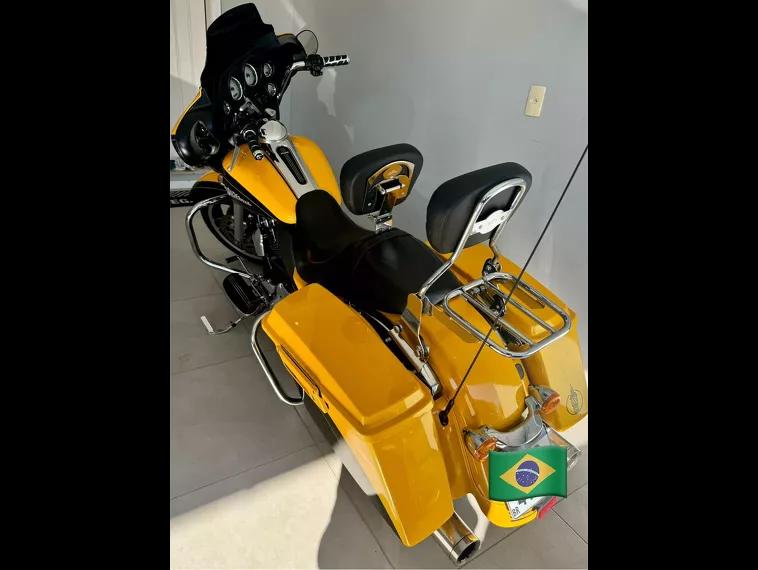 Harley-Davidson Street Glide Amarelo 5