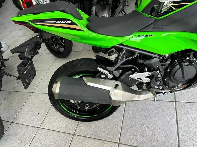 Kawasaki Ninja Verde 15