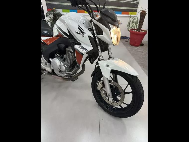 Honda CB Twister Branco 28