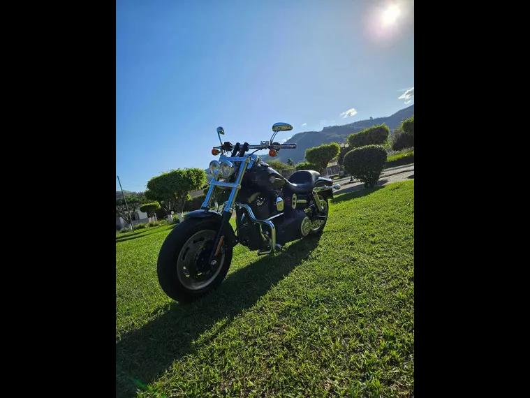 Harley-Davidson Fat Bob Preto 5