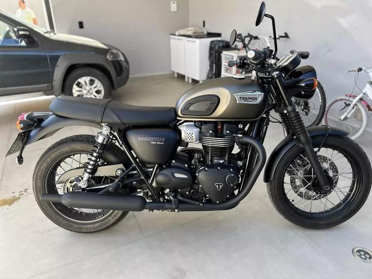 Triumph Bonneville Cinza 1