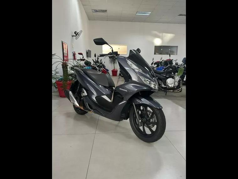 Honda PCX Cinza 9