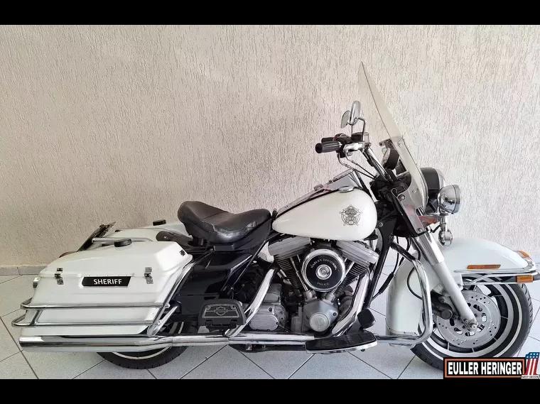 Harley-Davidson Road King Branco 1