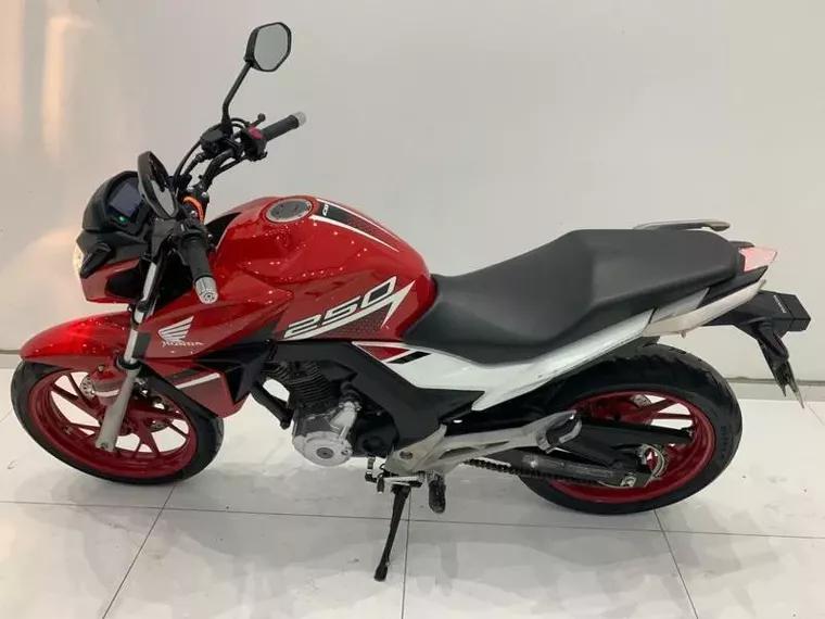 Honda CB Twister Vermelho 3