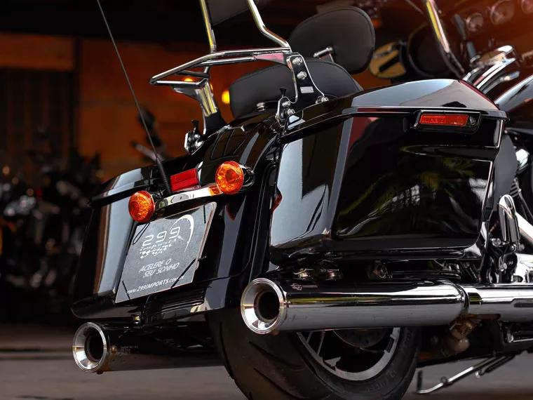 Harley-Davidson Street Glide Preto 6