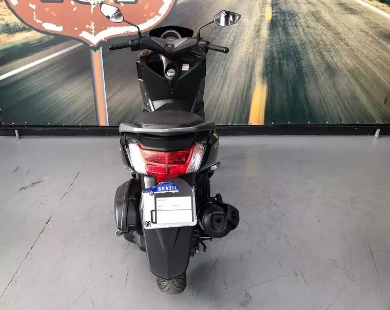 Yamaha Nmax Preto 6