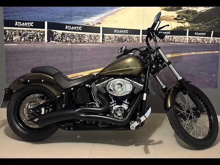 Harley-Davidson Blackline Dourado 2