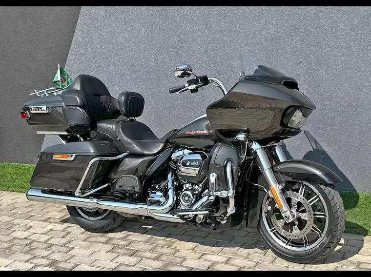 Harley-Davidson Road Glide Cinza 2