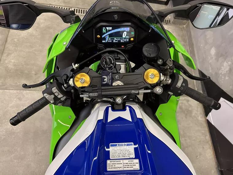 Kawasaki Ninja Verde 8