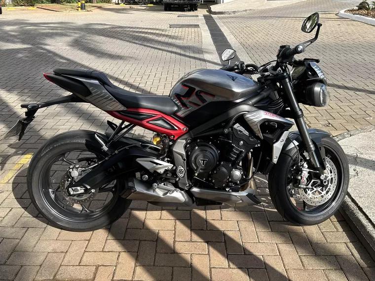 Triumph Street Triple Cinza 3