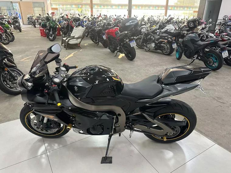 Suzuki GSX-R Preto 10