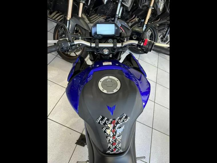 Yamaha MT-03 Azul 15