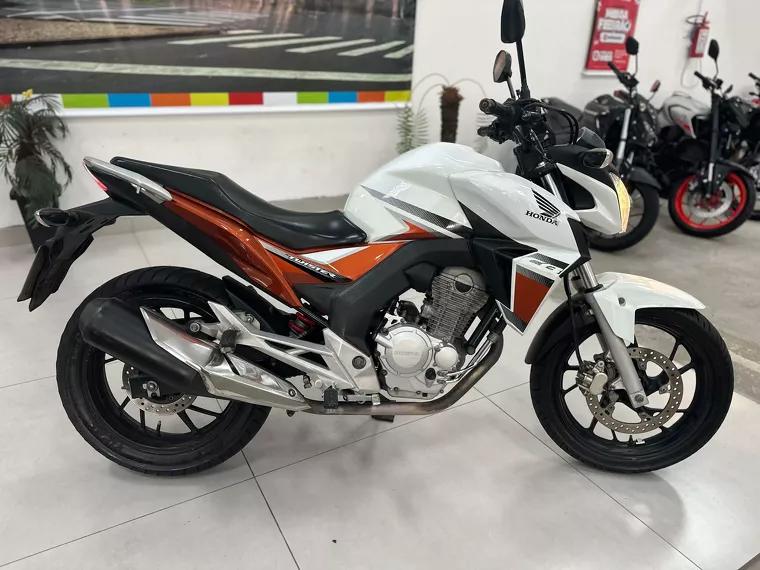 Honda CB Twister Branco 3