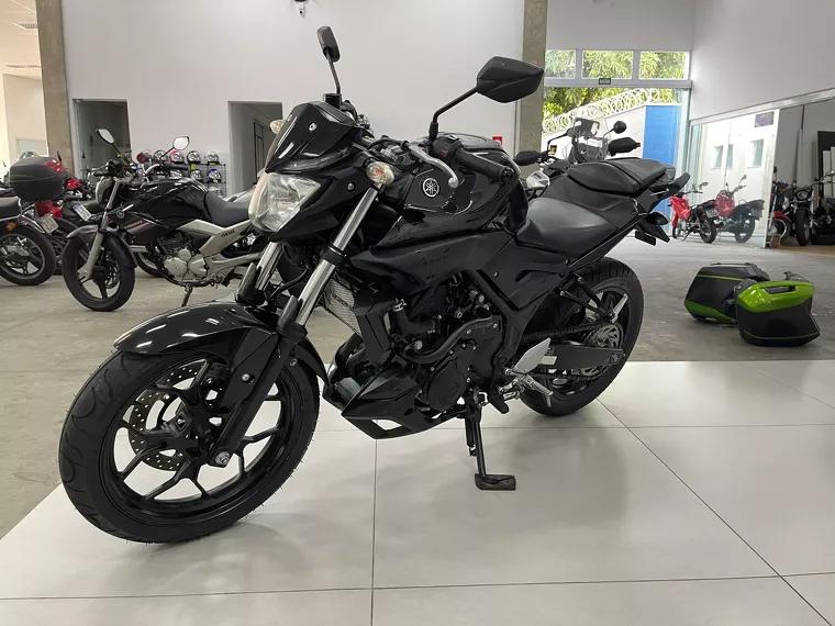 Yamaha MT-03 Preto 15