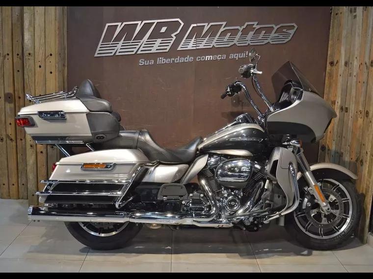 Harley-Davidson Road Glide Prata 1