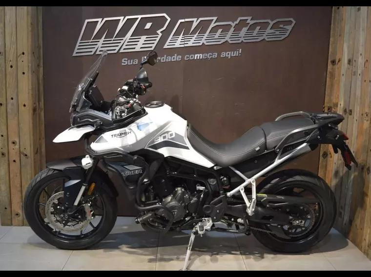 Triumph Tiger 900 Branco 2