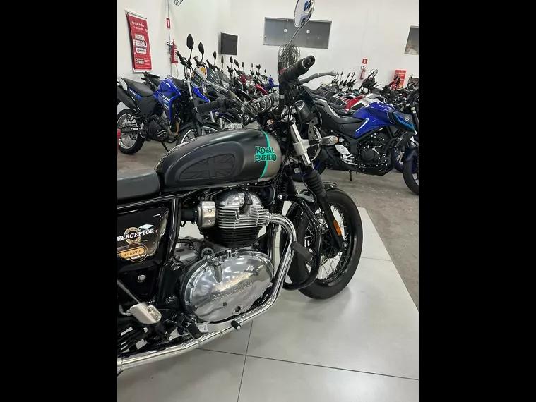 Royal Enfield Interceptor Preto 9