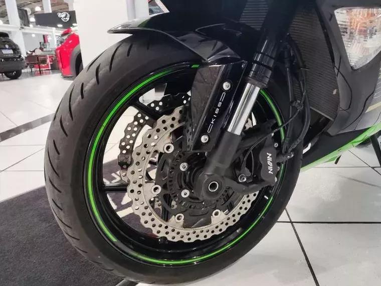 Kawasaki Ninja Verde 7