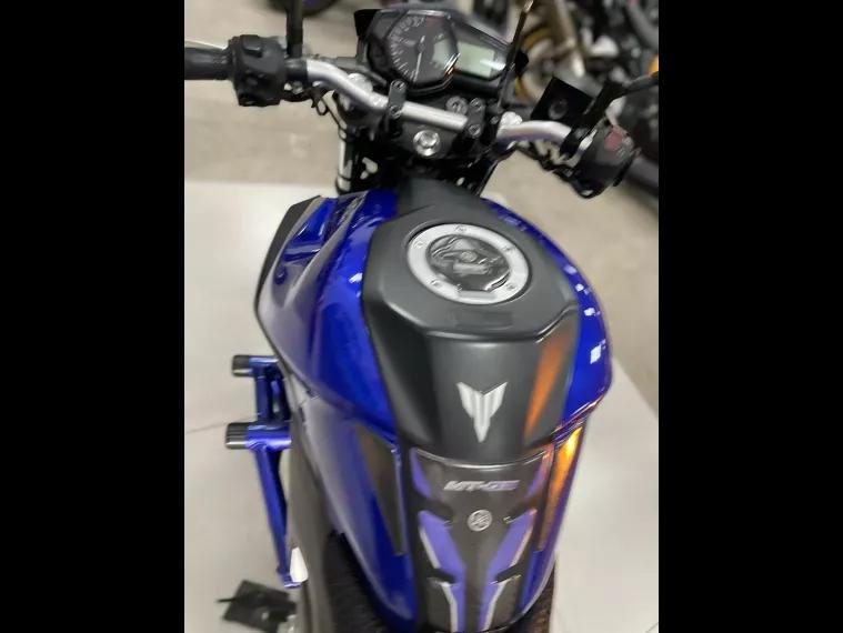 Yamaha MT-03 Azul 14