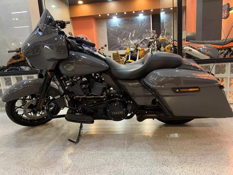 Harley-Davidson Street Glide Cinza 6