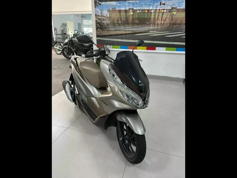 Honda PCX Prata 10