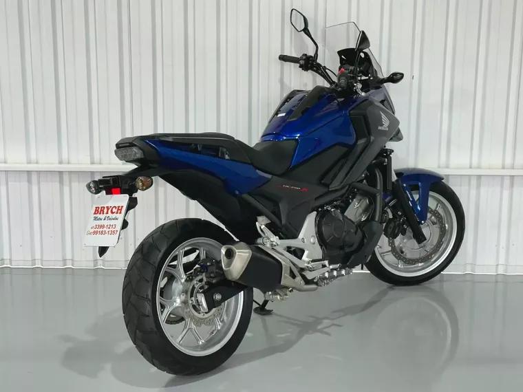 Honda NC Azul 10