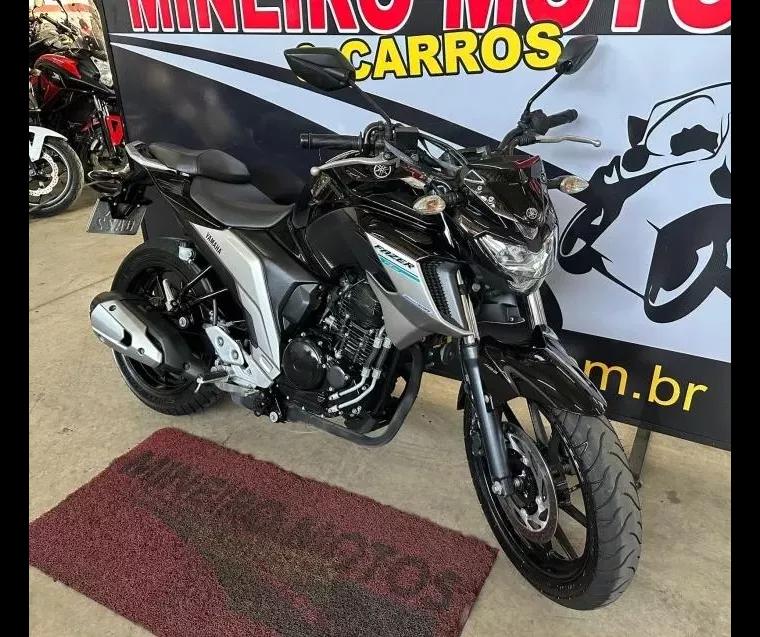 Yamaha Fazer 250 Preto 3