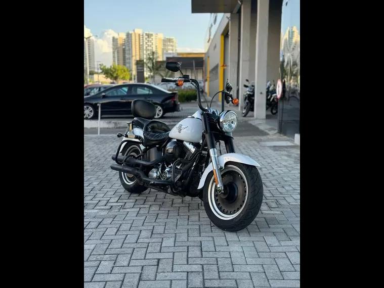 Harley-Davidson Fat Boy Branco 2