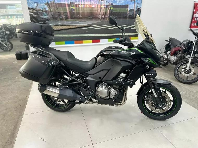 Kawasaki Versys Preto 1