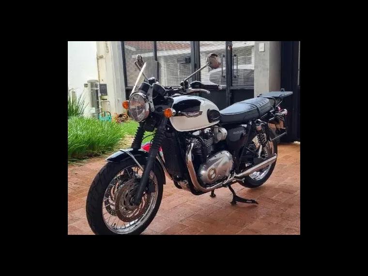 Triumph Bonneville Branco 2