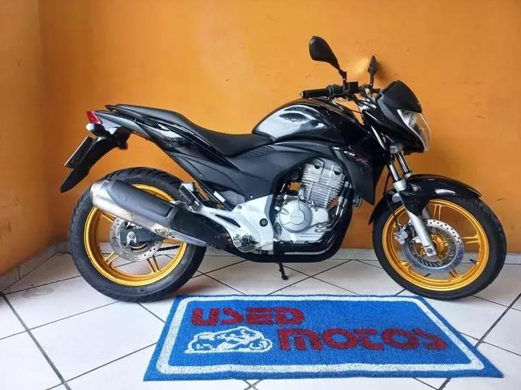 Honda CB 300 Preto 4