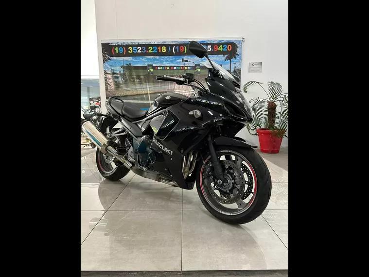 Suzuki GSX Preto 28