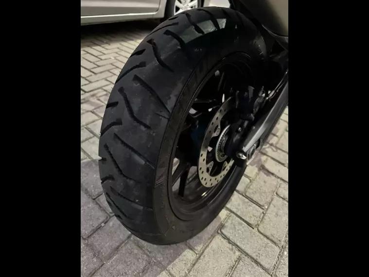 BMW F 750 Preto 15