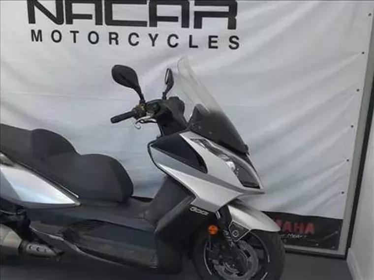 Kymco Downtown Prata 6