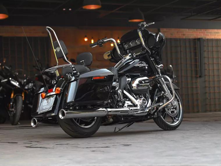 Harley-Davidson Street Glide Preto 3